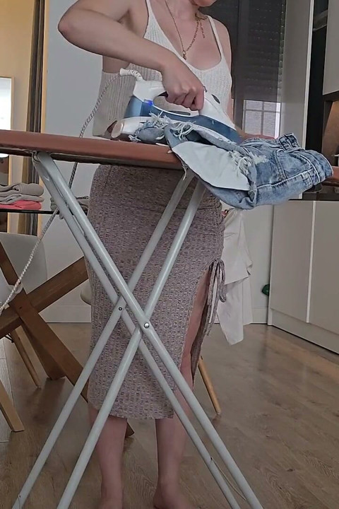 Stop Ironing Clothes Stepmom, Better Play with My Cock!