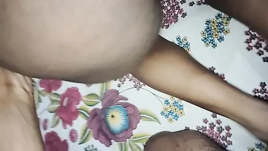İşe Gitmeden Önce Kız Arkadaşımı Siktim Kesilmemiş Gerçek Video Kullanımı Kulaklıklar.