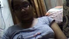 Bangla desi dhaka Mädchen Sumia vor der Webcam