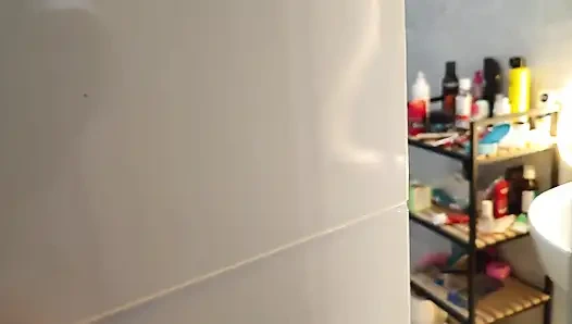 Мачеха Позволила Мне Трахнуть Ее После Душа!