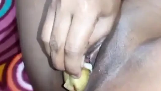 OUCHHHH! BANANA BROKE INSIDE VAGINA