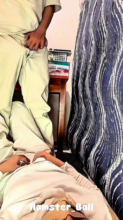 Cheating Desi Bhabhi Hijab Girlfriend 18+, Who I Told to Stay Over Because of the Rain | Clip 1