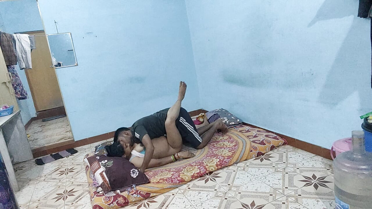 Naked hot aunty home full enjoy today