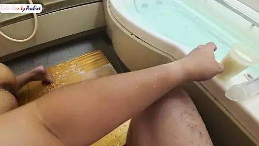 Verheiratete schönheit erster anal-creampie nimmt ihre anale jungfräulichkeit, heute abend bonusszene