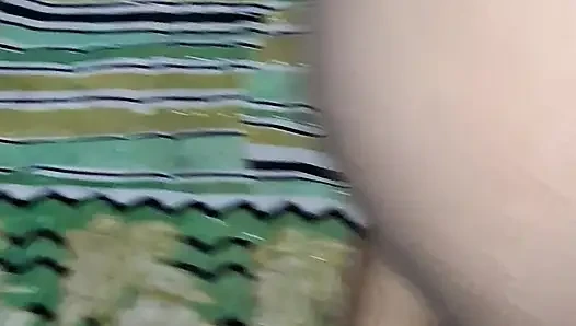 Chhote bhai ka tanah ketat karke chut mein daal liya saudara tiri dan saudara laki-laki