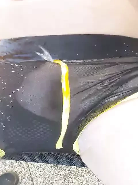 Take a piss on my balcony