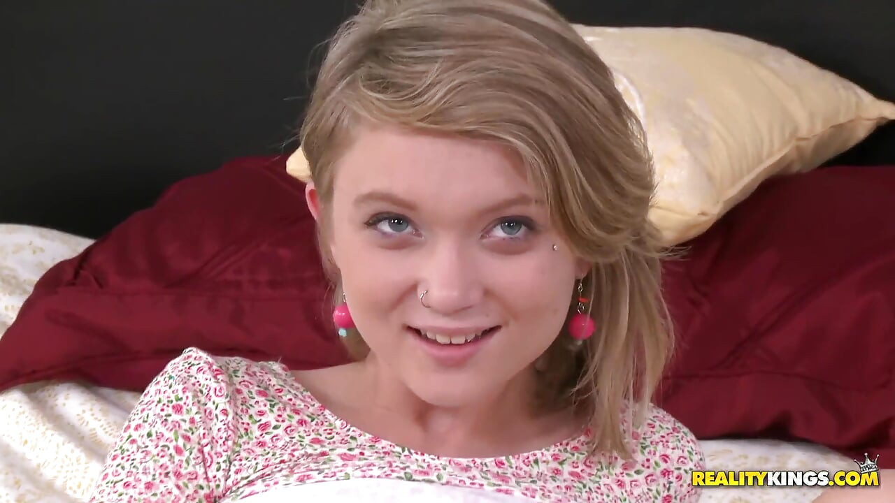 Reality Kings - Dakota Stopped by the Cum Fiesta House to Have Some Fun. and Seriously, This Chick Was so Cute, Sexy and Sweet