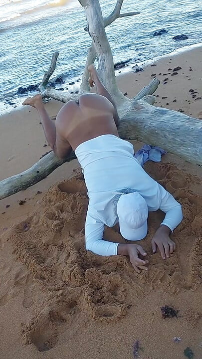 Ladysilva on the beach my tanned ass that a big dick to make her break in