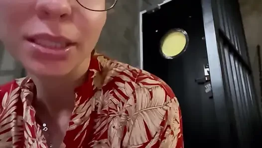 Hari ke-1 dalam melayani dewi femdom yang unggul ~ asmr bermain peran