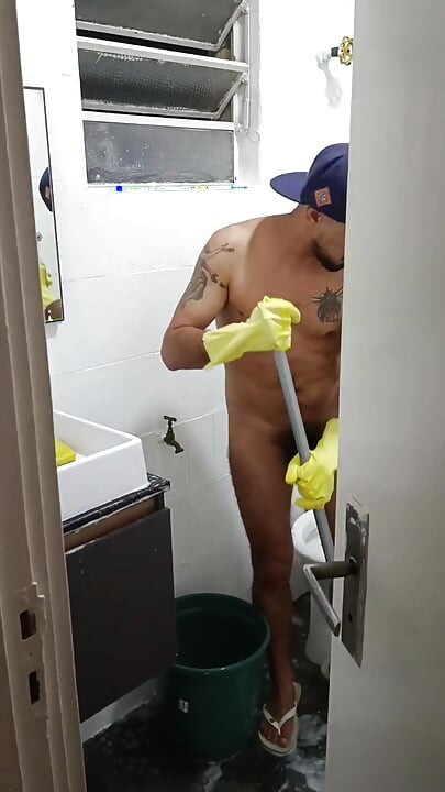 naked guy penis