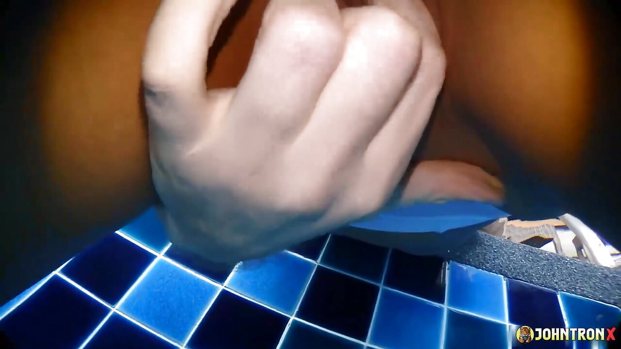 JohnTronX - Underwater fuck with a hot Asian amateur babe