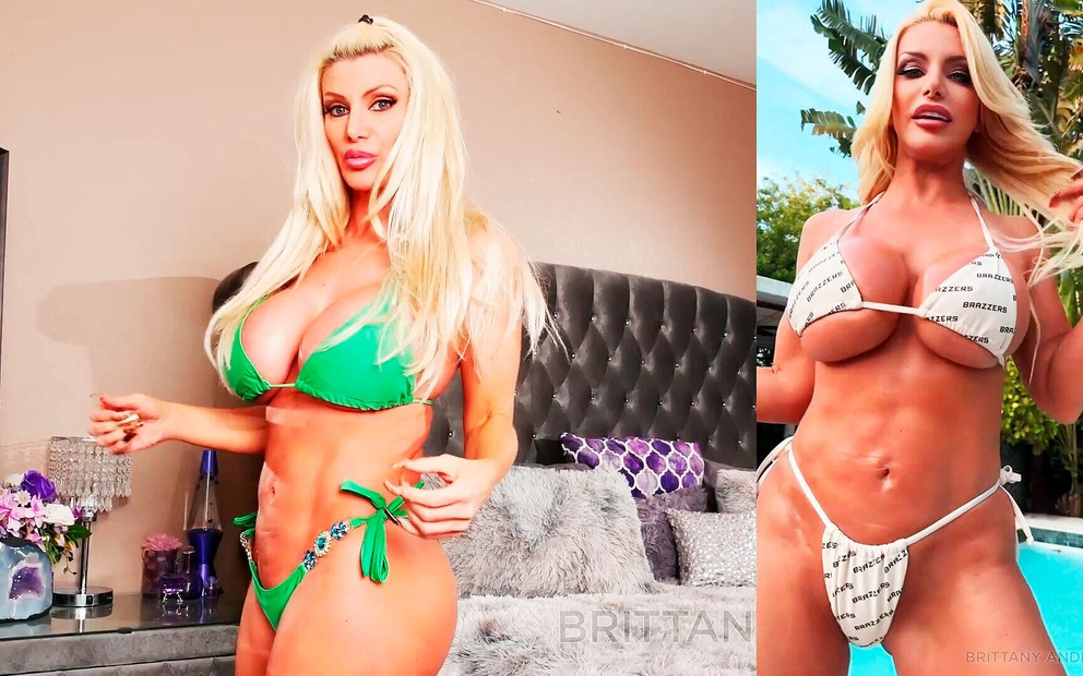 Brittany Andrews สาวผมบลอนด์สุดฮอตประหลาดยัดหีเธอที่ชายหาด Sunny!