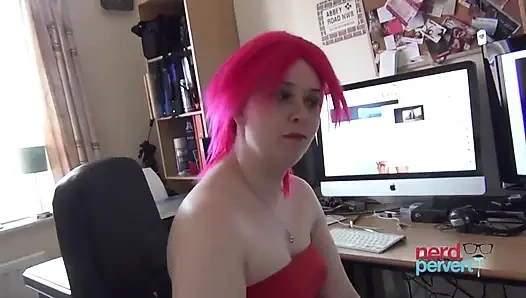 Bryony Gilespie - Bubbly Cum Gulper
