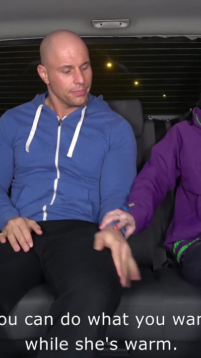 Skinny tramp is shaking her small tits on a massive dong in the van