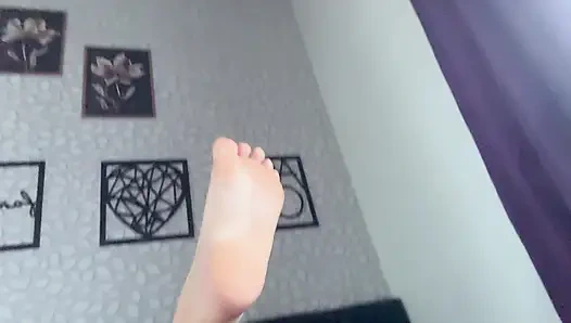 Врываясь в задницу молодого извращенца - анальный секс