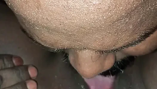 Vay canına, bugün amımı yaladı ve bana lassi içirdi.