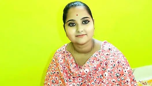 Desi Indian Horny Bhabhi Cucumber Fuck And Squirting