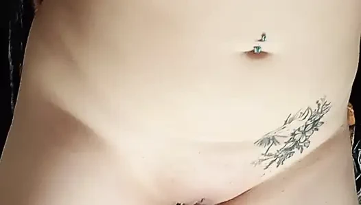 Orgasmenya dari dalam