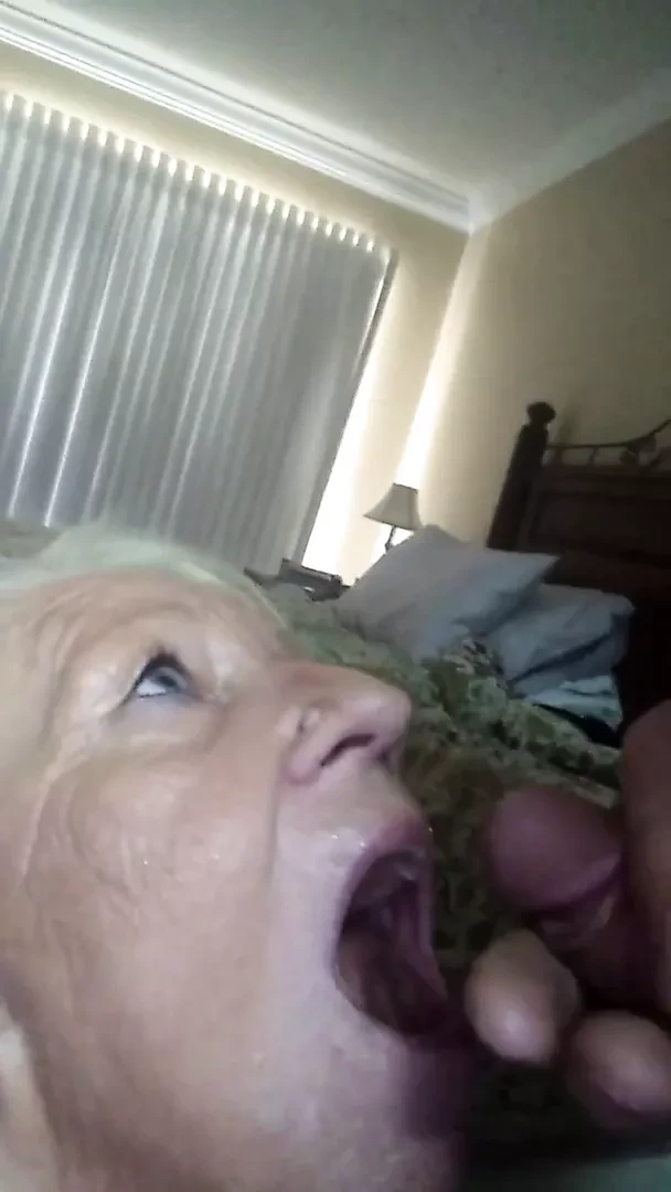 My new granny gets cum in mouth
