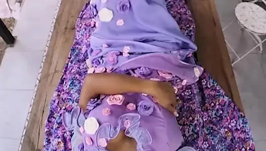 VRCosplayx sheila ortega isabela başka şeyler yetiştirebilir sadece çiçek büyütmez bölüm 1