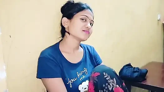 Stiefschwester beim porno-schauen von stiefbruer desi Hindi MMS erwischt, lokale desi