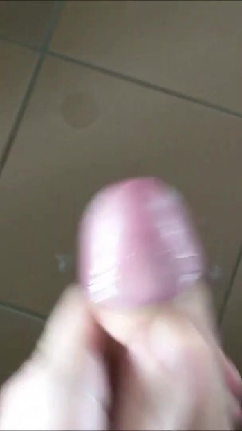 Nezaboravan trenutak iz "Njemačkih instrukcija za drkanje s PRLJAVIM PRIČANJEM od Alfa Kurca za SUB i SISSY"