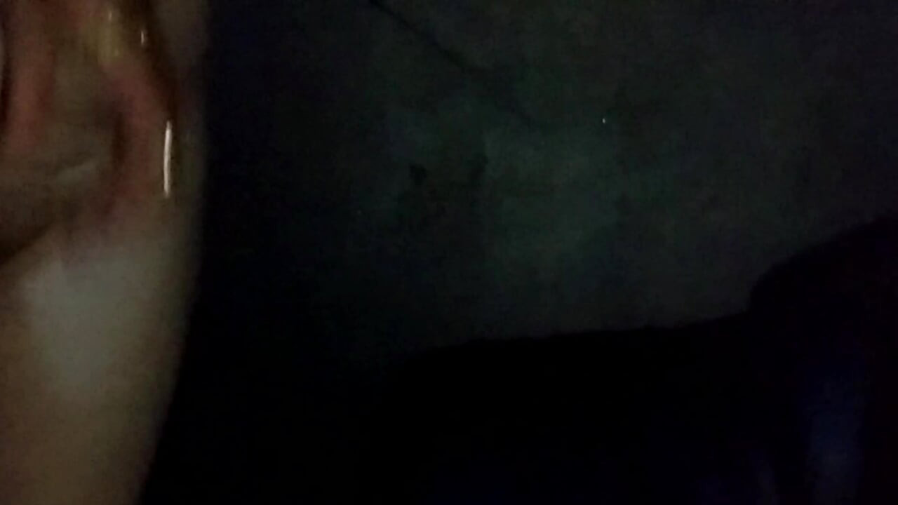 Istri kulit putih suka banget nyepong kontol pria kulit hitam kontol raksasa pria kulit hitam