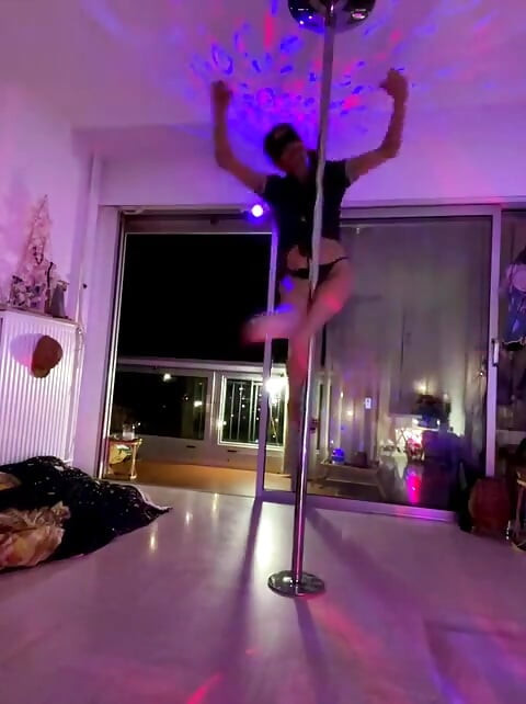 Exciting Dancer