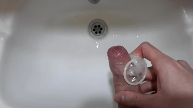 Cumming into CONDOM