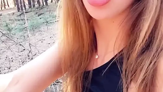 Жесткий секс в лесу в обе дырки и текущая сперма из тугого очка