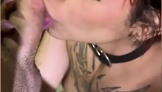 Gotik piliç sikiliyor