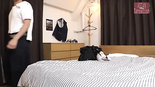 Komşunun güzel genç üvey annesi tarafından baştan çıkarılıyor bölüm 3