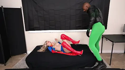 Supergirl - Toxizität xXX feat. Emma sirus