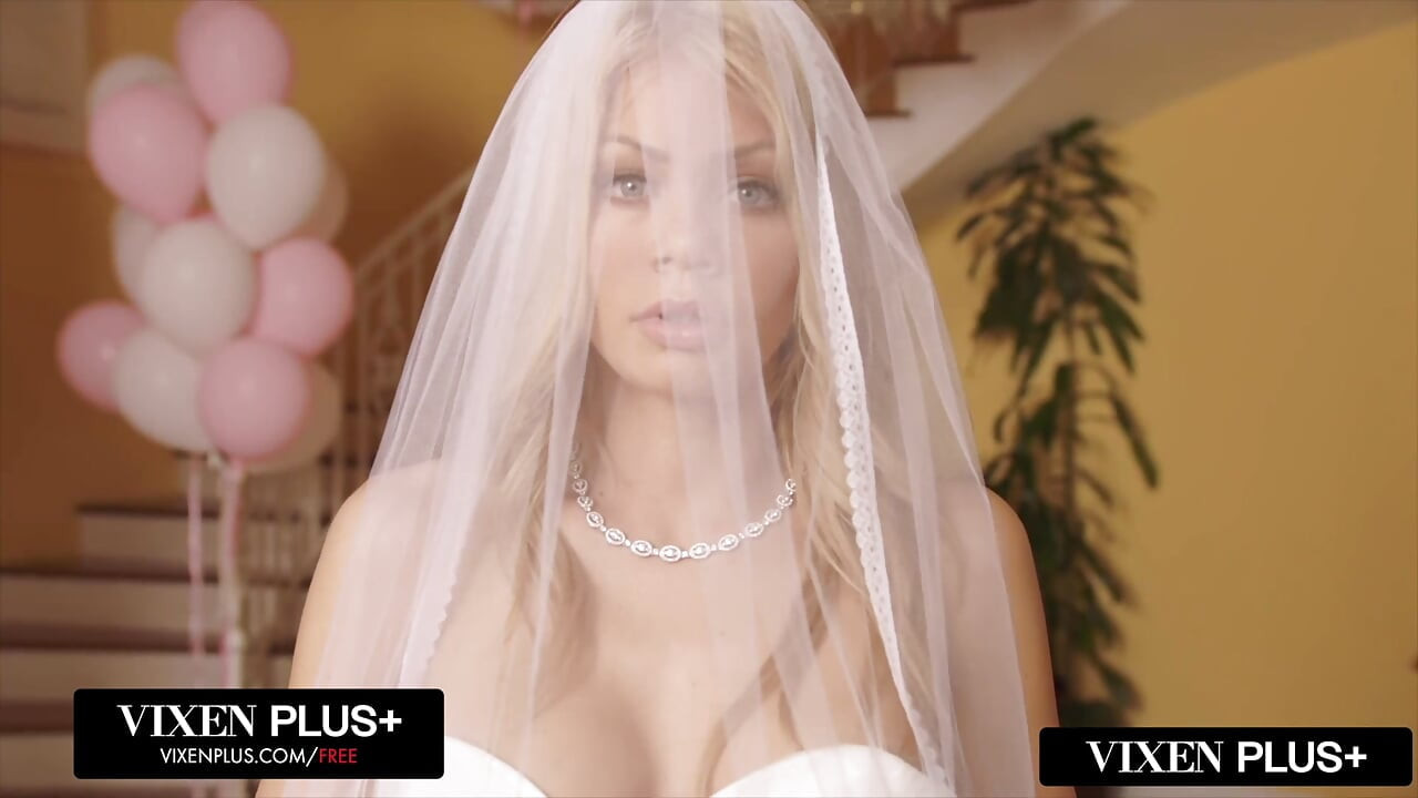 VIXENPLUS Az első BBC a szőke Riley Steele-nek