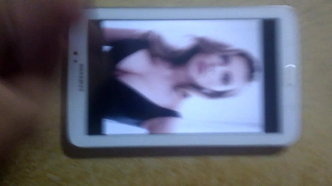 En annan scarlett johansson cumtribute
