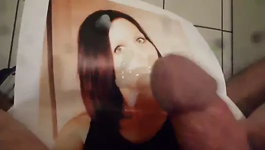Tributemoistp1