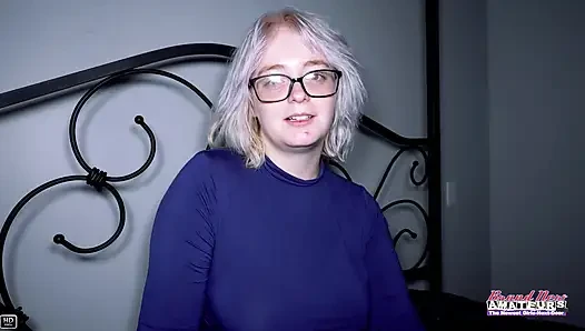 Annie Archer şehvetli tombul sarışın üniversiteli ıslak göt yalıyor yoğun anal!