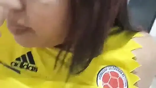 Видео молодой брюнетки с ее бойфрендом утечка в Интернете вNyc