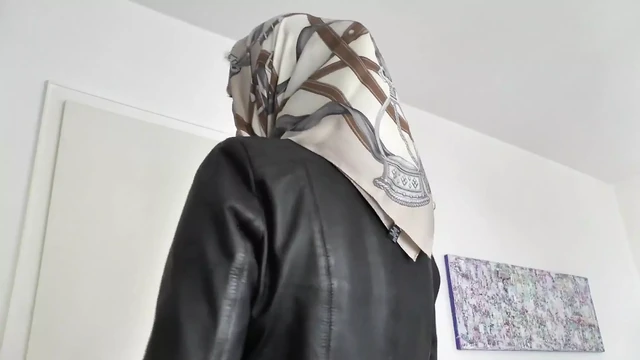 Beautiful Silk Headscarves Fashion Show, JOI, Lady Victoria Valente