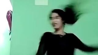 Ajina menon sexy vestido negro tik tok actriz