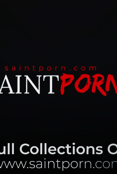 Michelle Moist and Scarlett March Enjoy Raw Sex with Hotties