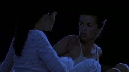 Susan Ward and Laurie Fortier - The In Crowd