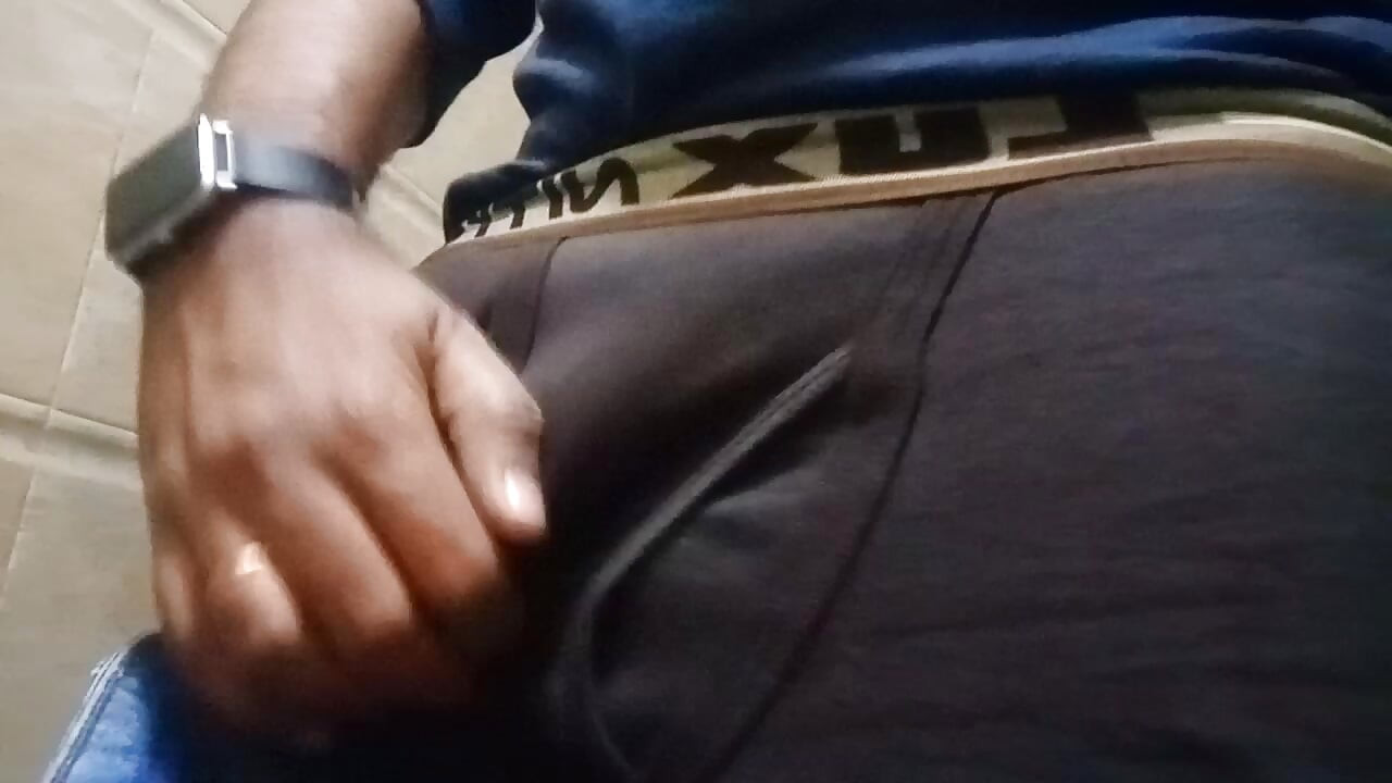 Mój długi kutas w bieliźnie