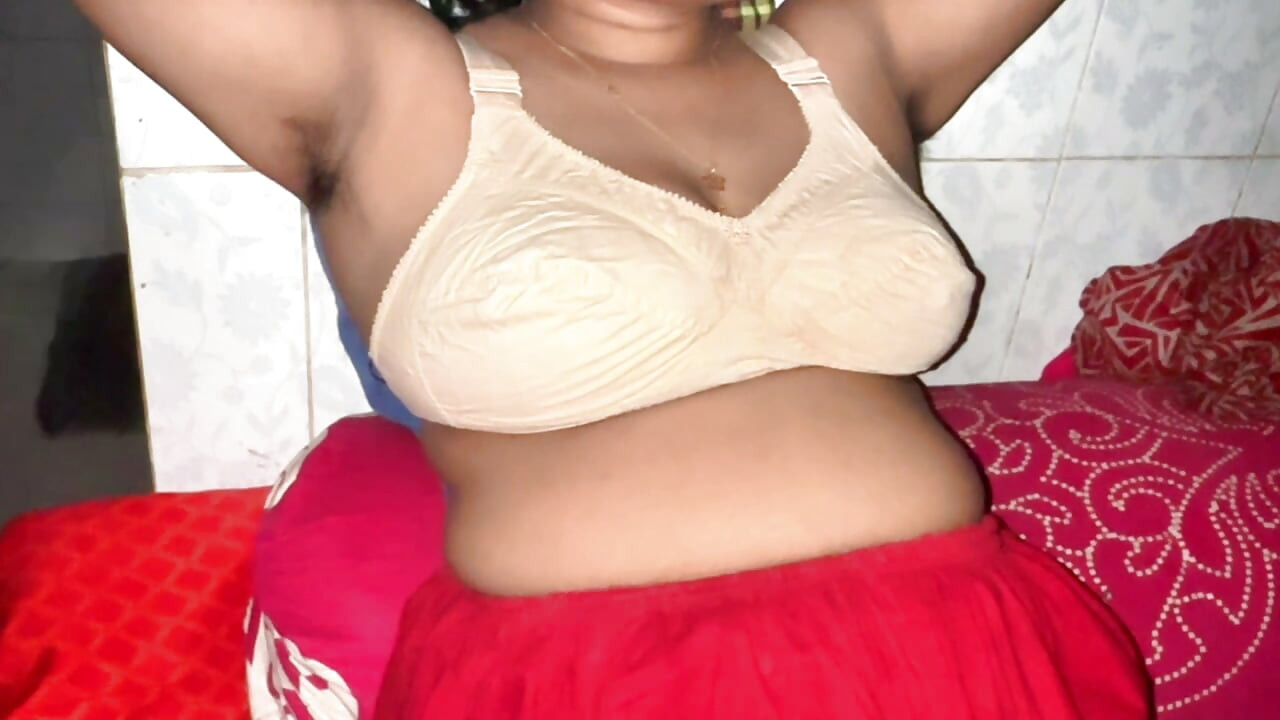 Mom Breastfeeding & Breast Milk Drinking - Real Video
