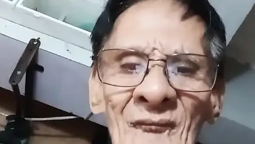 Another assy's pleasured my dick strong