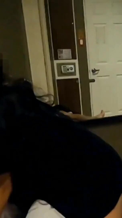 Pinay Fuckbuddy Fucks His Friend | Clip 1