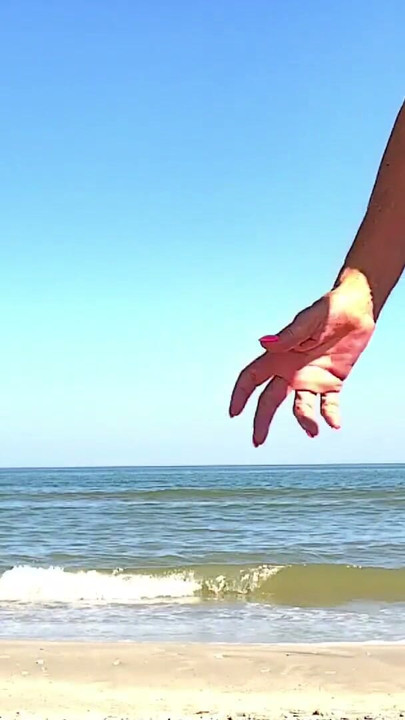 NS on the beach | Clip 1