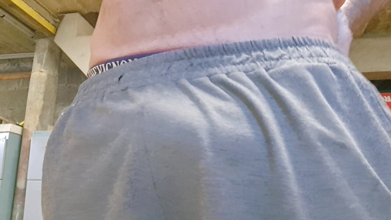 ชักว่าวเดี่ยวน้ําแตก