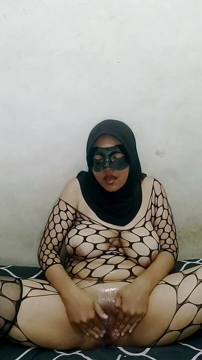 فتاة ذات كبير