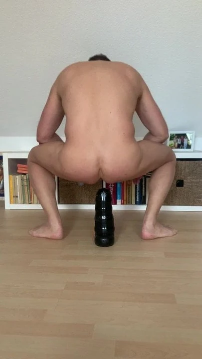 Hit Dildo 2